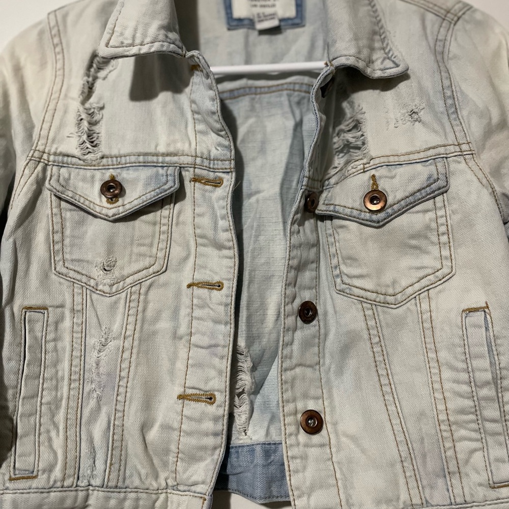 Vintage style Light Wash Denim Jacket